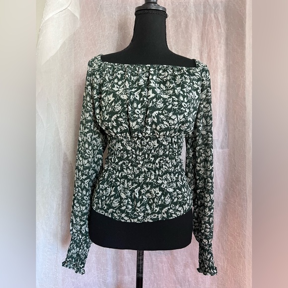 Madewell Tops - Madewell Floral Smocked Women's Top